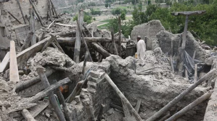 Ауғанстандағы жойқын жер сілкінісінен қаза тапқандар саны 800-ден асты