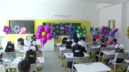 Алматы облысының Төлеби ауылында 600-ден аса бала жарты ғасыр бұрын салынған ескі мектепте оқып келген
