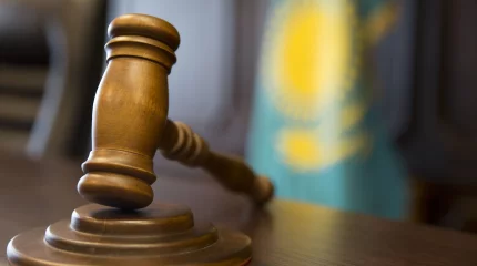 Мемлекетке 56 млн теңгеден астам залал келтірген мемқызметші сотталды