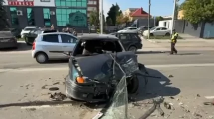 В Костанае при обгоне ВАЗ спровоцировал тройное ДТП: есть пострадавший