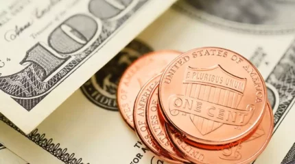 Доллар подорожал, а рубль подешевел по отношению к тенге