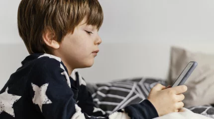 Мошенники в сети: как обманывают детей и как их защитить