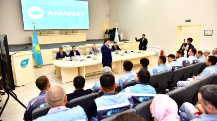 «AMANAT» партиясы «ПетроҚазақстан Ойл Продактс» ұжымымен Президент Жолдауын талқылады