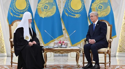 Қасым-Жомарт Тоқаев Мәскеу және бүкіл Ресей патриархы Кириллмен кездесу өткізді