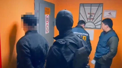 Павлодарда жүк көлігінің дөңгелектерін ұрлады деген күдікпен облыс тұрғындары ұсталды