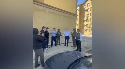 Наркотики обнаружили у чиновников в Мангистауской области