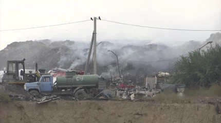 ЧС: Четвертый день тушат пожар в Алматинской области