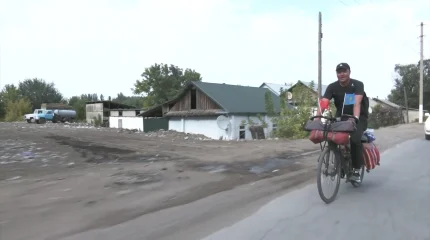 Қытайдан велосипедпен шыққан Жалын Тұрсынұлы Алматыға келді