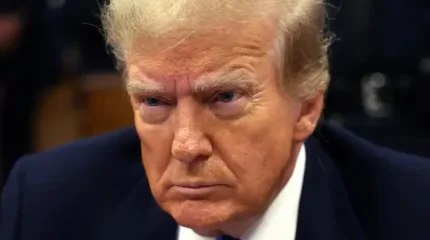 АҚШ соты Трамптың New York Times газетіне қарсы шағымын уақытша кейінге қалдырды