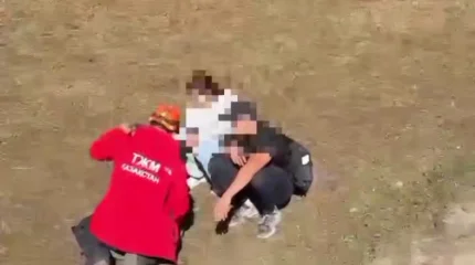 Головокружение и слабость на вершине: туристке потребовалась помощь спасателей МЧС