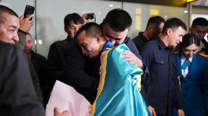 Герой нации: в столице торжественно встретили Айдоса Султангали