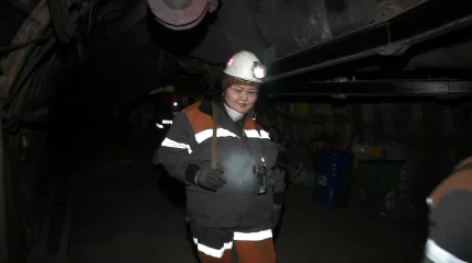 Қарағандыда шахтерлар әулетінен шыққан кенші қыз көпке үлгі болып жүр