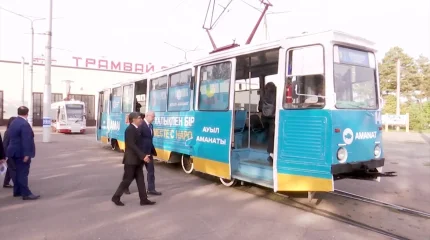Трамвай «AMANAT» начал курсировать в Павлодаре