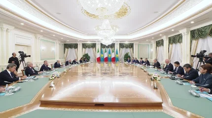 Касым-Жомарт Токаев наградил Президента Италии Серджо Маттареллу орденом «Достық» I степени