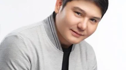 Әнші Бейбіт Қорған Атырау әуежайында ұсталды