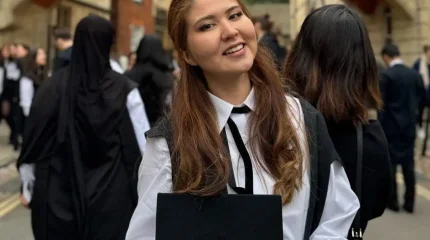 Выпускница актауской школы преподает в Оксфорде