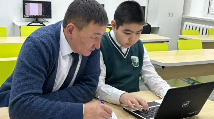 Павлодарлық 13  жастағы программист республикалық олимпиаданың ең жас жеңімпазы