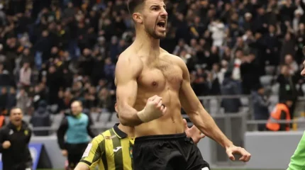 “Қайрат” жұлдызы Түркияға жол тартпақ – Бурак Йылмазбен құпия кездесу немен аяқталды?