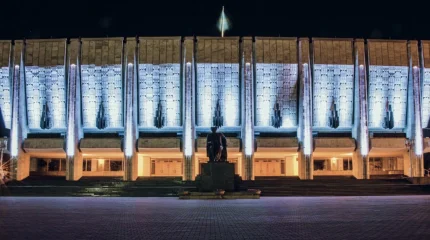 «Заморозку» ремонта театра имени М. Ауэзова  прокомментировали в Минкульте