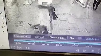 Алматыда 15-тегі жасөспірім мен оның ағасын ұрып, ақшасын тартып алған