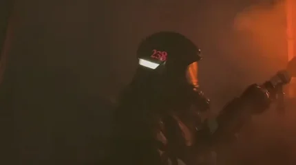 Многоэтажка загорелась в Астане: жильцов эвакуировали