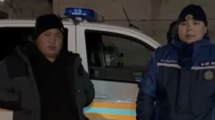 Сотрудники МЧС пришли на помощь путникам из Кыргызстана