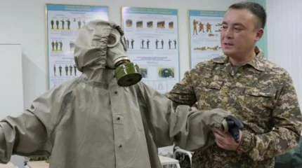 Казахстанских школьников отправят на военные сборы