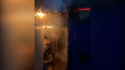 Торговые бутики чудом уцелели при пожаре на одном из рынков в СКО