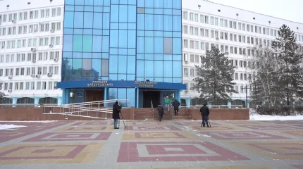 Отдала деньги родителей с продажи квартиры - 10 костанайских студентов пострадали от рук мошенников