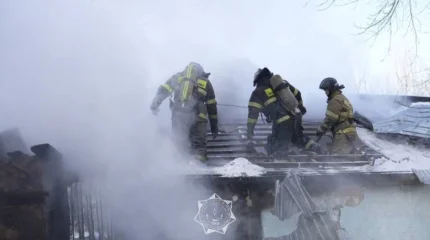 Газ взорвался в доме в старой части Астаны