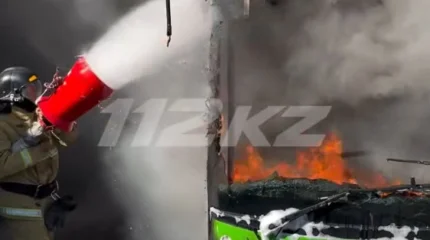 Автобус өртенді