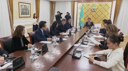 Қазақстан Халық Кеңесінің тұрақты комитеттерінің төрағалары мен құрамы бекітілді