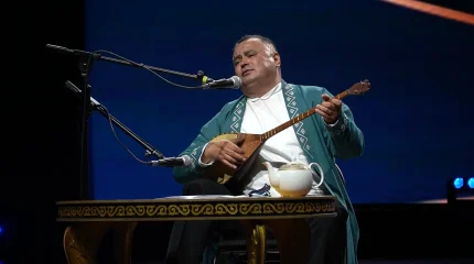 Оралдық әншілер әлемдік рекордты екі рет жаңартты