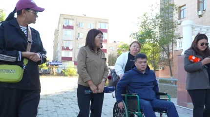 Атырауда өндірістік жарақаттан мүгедек болып қалған 22 жастағы жігіт әділдік талап етеді