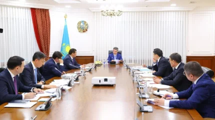 Олжас Бектенов атом өнеркәсібін дамыту мәселелері жөнінде кеңес өткізді