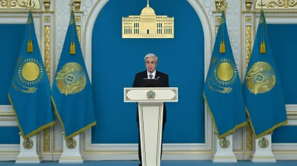 В эпоху передовых технологий ни в коем случае нельзя забывать о значимости книг, - Токаев