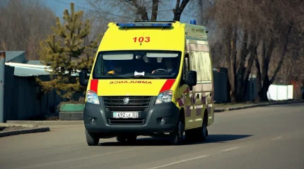 Астаналық әйел паркинг қызметкерін көлікпен басып кетті