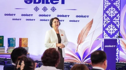 Партия «Әділет» собрала предложения 25 тысяч учителей в рамках акции «Ұстаз айтса»