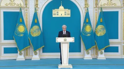 В День учителя Президент наградил педагогов за профессиональные достижения и вклад в воспитание подрастающего поколения