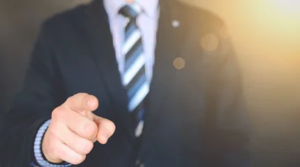"Бәс тігу үшін шот ашқызған": Астанада Кәсіпкерлер палатасының басшысына айып тағылды
