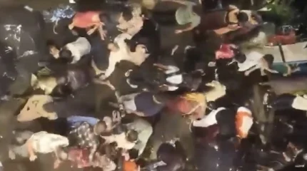 На религиозном празднике в давке погибли 17 человек