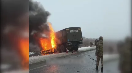 Қызылордада әскерилер мінген көлік апатқа ұшырады