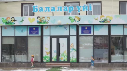 Атырауда бұрынғы қайын атасы мен енесінің өліміне күдіктінің 5 баласы балалар үйіне жіберілді