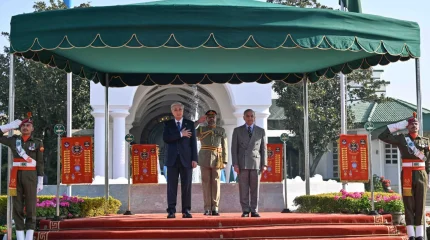 Токаева официально встретили в резиденции Премьер-министра Пакистана (ВИДЕО)