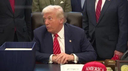 Трамп журналистерді балағаттады