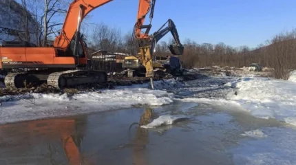 Почти 110 км русел рек очищают в Казахстане в рамках подготовки к паводкам