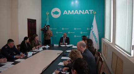 В проекте новой Конституции заложены механизмы, позволяющие слышать разные социальные группы, - депутаты от партии «AMANAT»