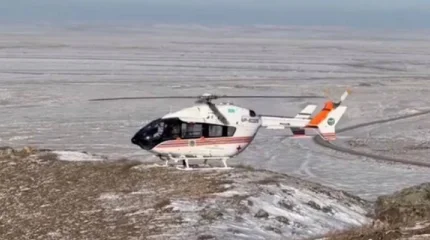 ШҚО-да жағдайы ауыр сәби ауруханаға шұғыл түрде тікұшақпен жеткізілді