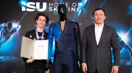 Михаил Шайдоров передал свой костюм в Олимпийский музей