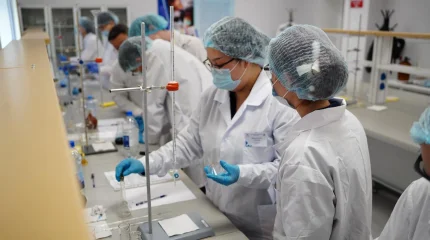 Utebayev University ғалымдары жаңа халықаралық зертхананы іске қосты